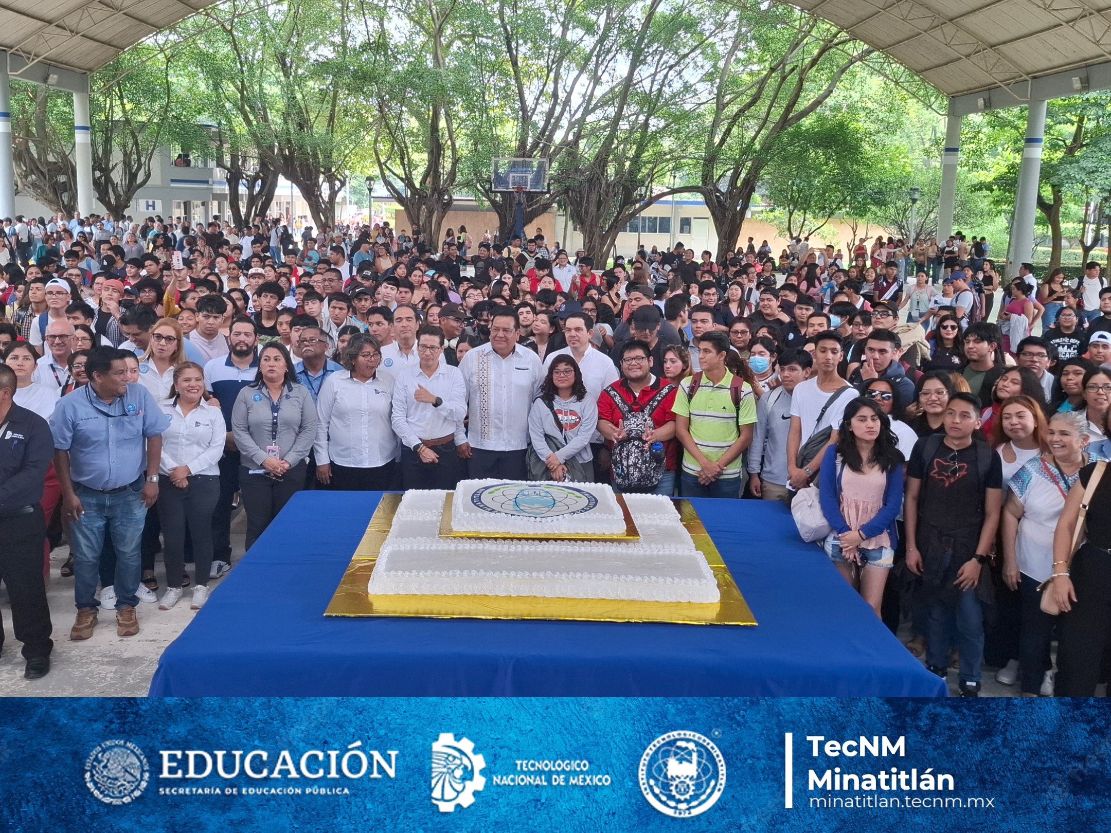 UN LEGADO DE UNIÓN Y TRANSFORMACIÓN: CELEBRANDO EL 52 ANIVERSARIO DEL TECNOLÓGICO DE MINATITLÁN