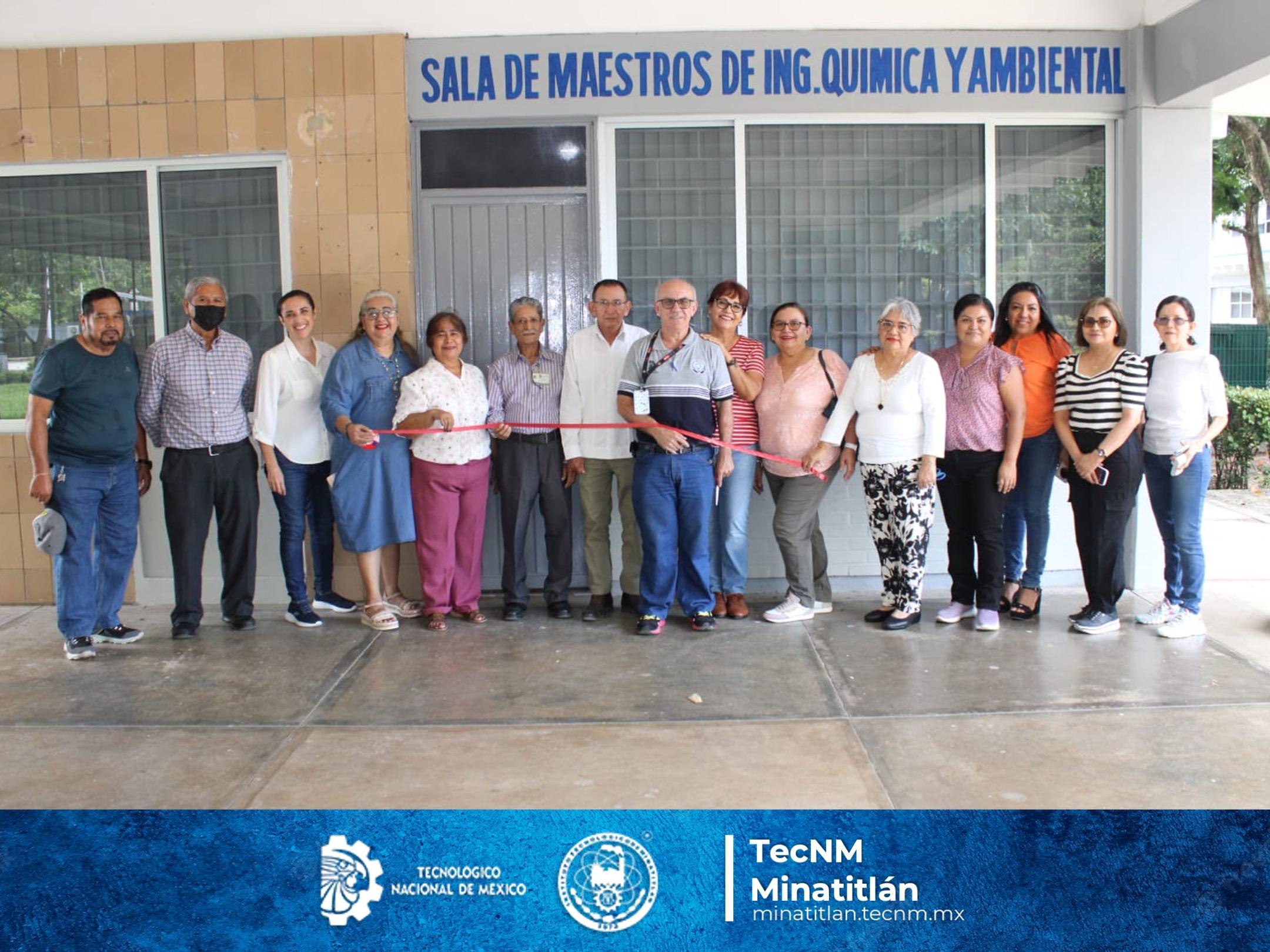 DOCENTES DE INGENIERÍA QUÍMICA Y AMBIENTAL INAUGURAN NUEVO ESPACIO DE TRABAJO