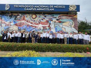 PERSONAL DIRECTIVO DEL TECNOLÓGICO DE MINATITLÁN DA LA BIENVENIDA A LOS ESTUDIANTES DEL TURNO VESPERTINO AL SEMESTRE ENERO-JUNIO 2025