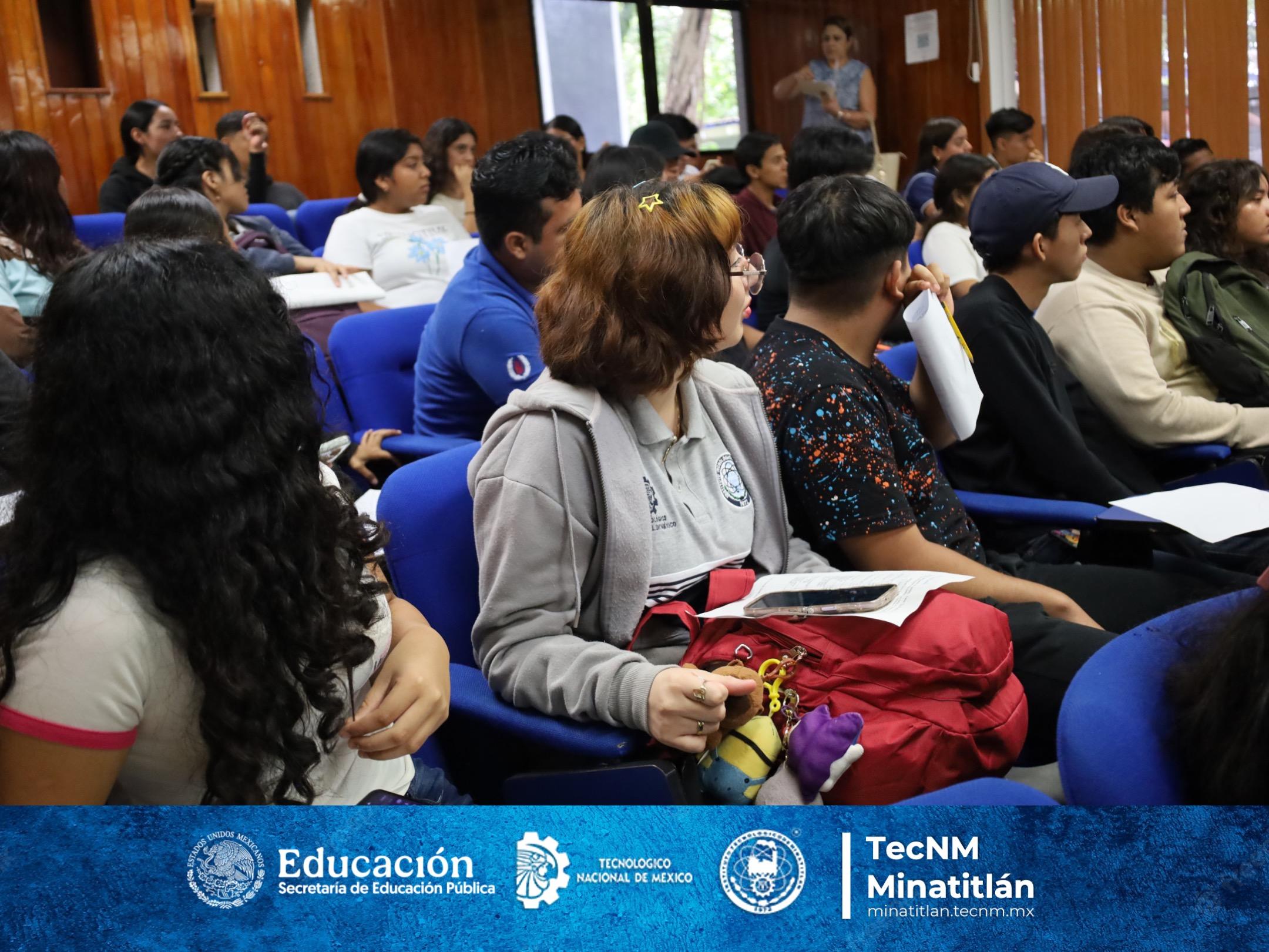 PRESENTACIÓN DE TUTORES DE INGENIERÍA EN GESTIÓN EMPRESARIAL Y LICENCIATURA EN ADMINISTRACIÓN