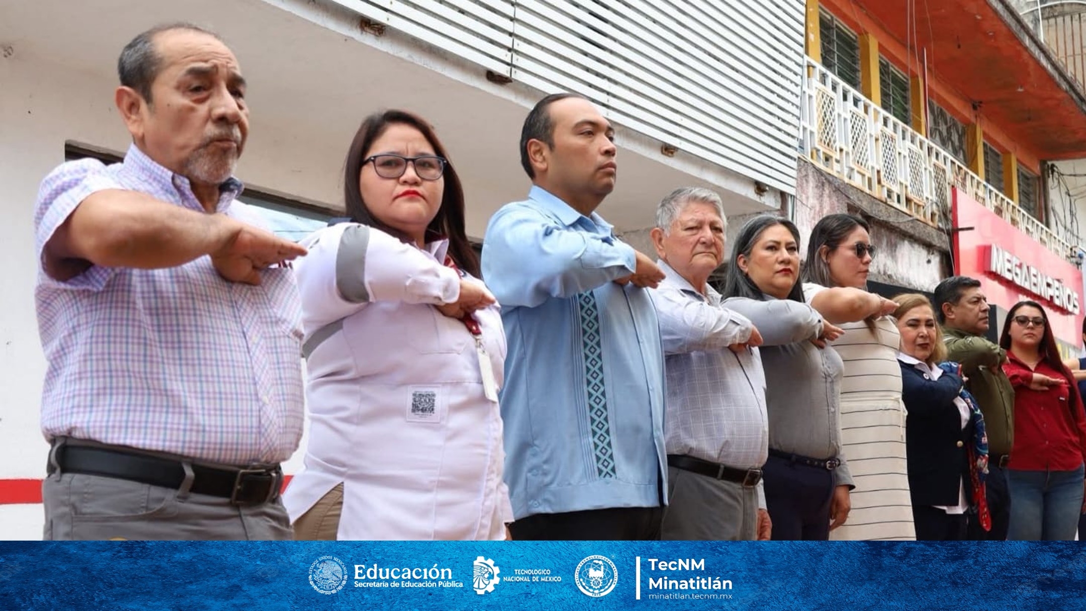DURANTE EL ARRANQUE DE LA COLECTA ANUAL 2026 DE LA CRUZ ROJA HACEN PÚBLICO RECONOCIMIENTO AL LIDERAZGO SOLIDARIO DE NUESTRO DIRECTOR DEL TECNOLÓGICO DE MINATITLÁN