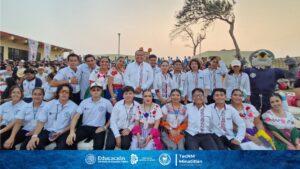 DESTACA TECNOLÓGICO DE MINATITLÁN EN DESFILE E INAUGURACIÓN DEL ENCUENTRO REGIONAL DE ARTE Y CULTURA