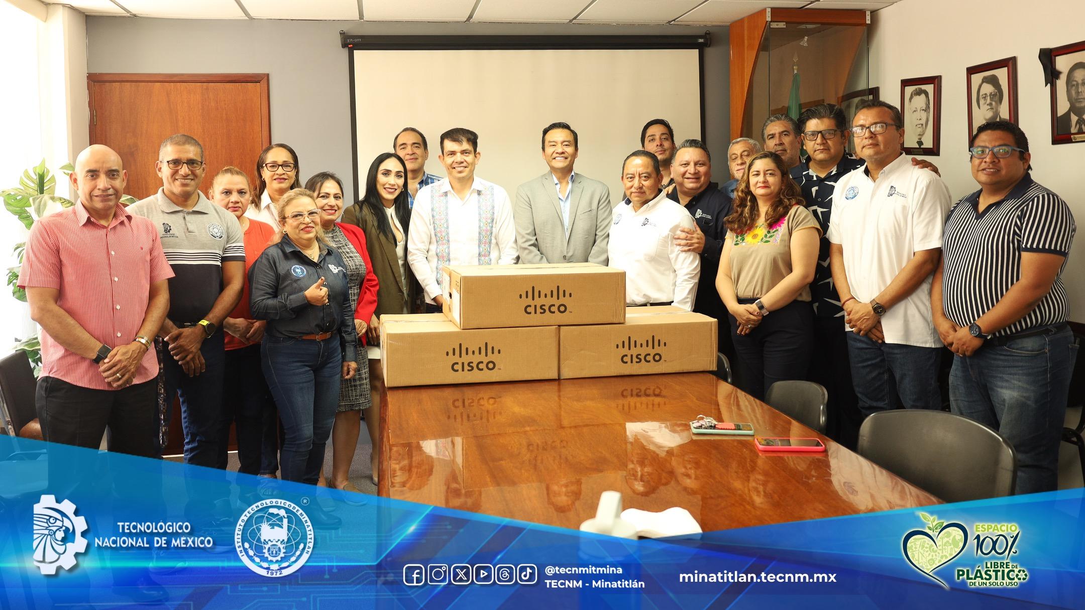 EGRESADO DEL INSTITUTO TECNOLÓGICO DE MINATITLÁN CONTRIBUYE AL FORTALECIMIENTO DEL EQUIPAMIENTO ESPECIALIZADO DE LABORATORIOS CON DONACIÓN DE EQUIPOS CISCO