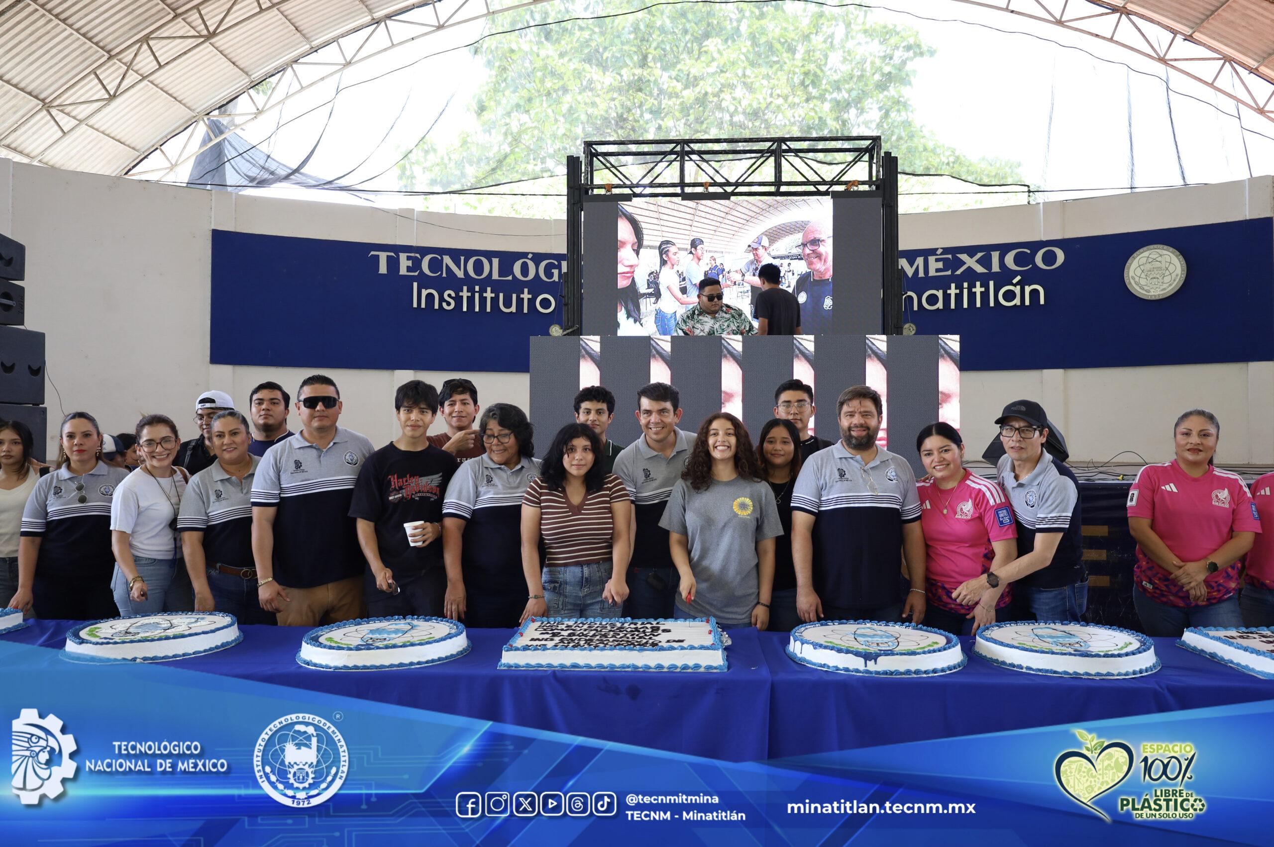 TECNOLÓGICO DE MINATITLÁN CELEBRA EL DÍA DE LA Y EL ESTUDIANTE CON UNA MEMORABLE JORNADA DE UNIÓN, ALEGRÍA Y CONVIVENCIA