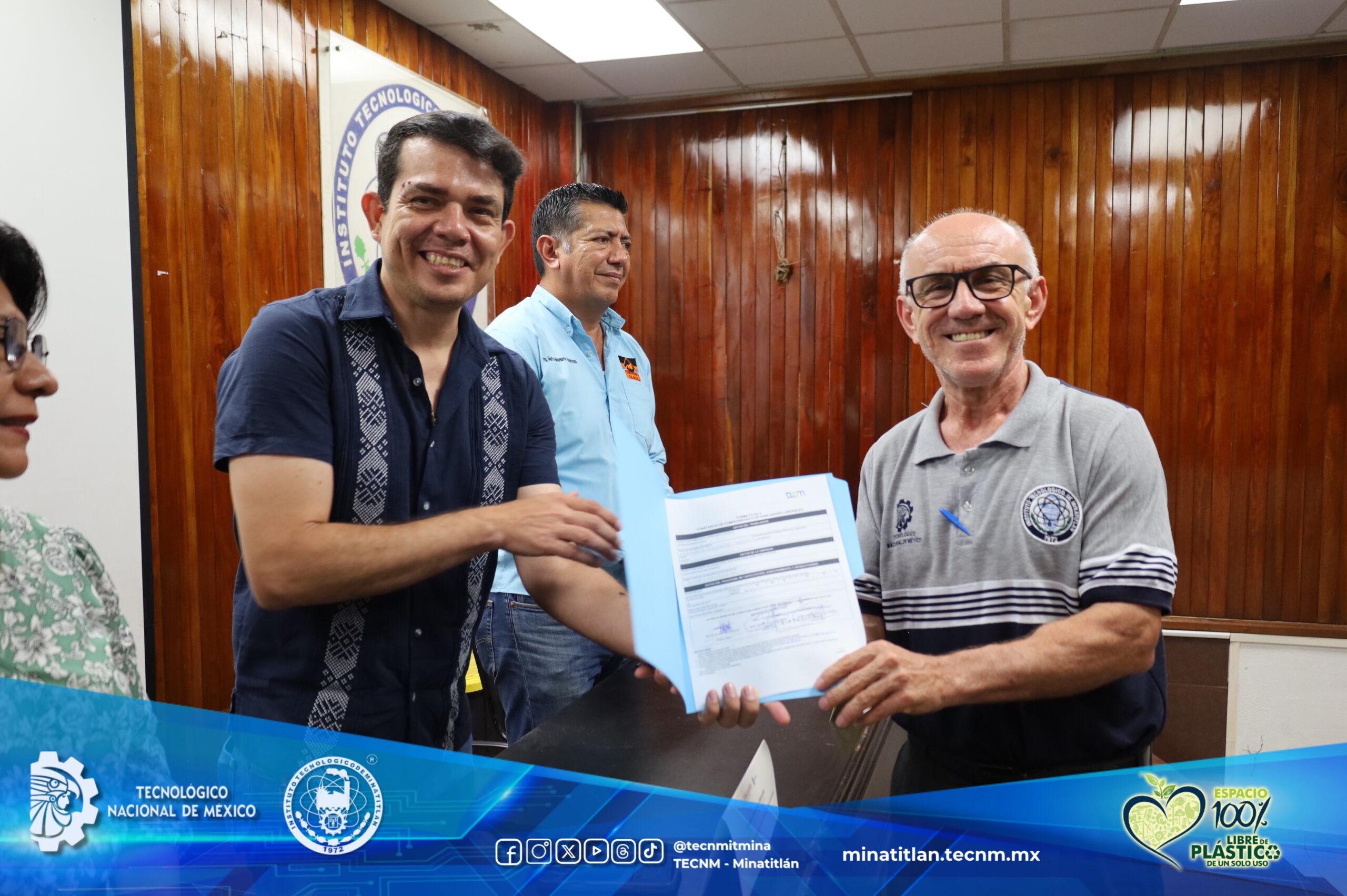 DOCENTES Y ESTUDIANTES DEL TECMINA RECIBEN CONSTANCIA DC-3 EN PREVENCIÓN Y PROTECCIÓN CONTRA INCENDIOS