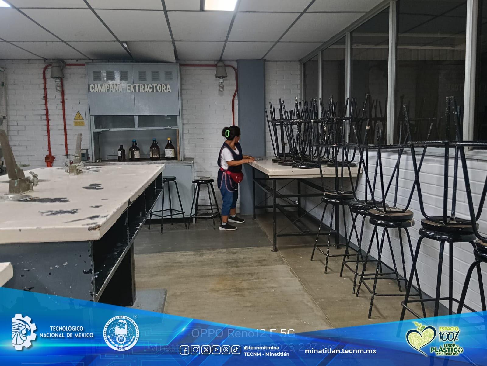 INSTITUTO TECNOLÓGICO DE MINATITLÁN REALIZA ACCIONES DE LIMPIEZA Y ACONDICIONAMIENTO PREVIO AL INICIO DE LOS CURSOS DE VERANO 2026