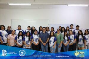 DIRECTOR DEL INSTITUTO TECNOLÓGICO DE MINATITLÁN IMPULSA LA IDENTIDAD Y EL SENTIDO DE PERTENENCIA DE FUTUROS INGENIEROS EN GESTIÓN EMPRESARIAL