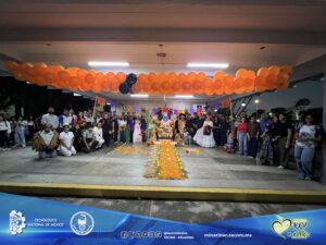 EL EMBLEMÁTICO TECNOLÓGICO DE MINATITLÁN LLENA DE TRADICIÓN SUS ESPACIOS CON EL RECORRIDO DE ALTARES Y OFRENDAS 2026