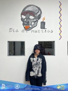 EL TALENTO ESTUDIANTIL DA VIDA AL MURAL CONMEMORATIVO DEL DÍA DE MUERTOS EN EL CENTRO DE INFORMACIÓN DEL TECMINA
