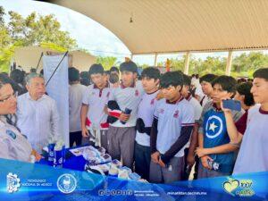 EL TECMINA LLEVA SU OFERTA ACADÉMICA A JÓVENES DEL COBAEV 33 DE CHINAMECA