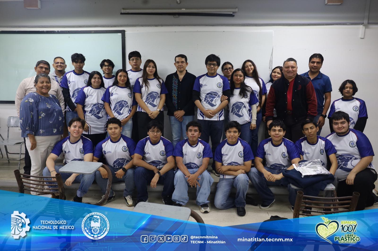 DIRECTOR DEL TECNOLÓGICO DE MINATITLÁN CONTINUA FORTALECIENDO LA IDENTIDAD Y EL ORGULLO INSTITUCIONAL CON LA ESTRATEGIA “PONTE LA CAMISETA”
